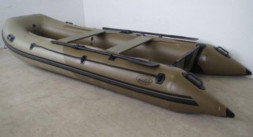 Лодка Badger FL360 без палубы