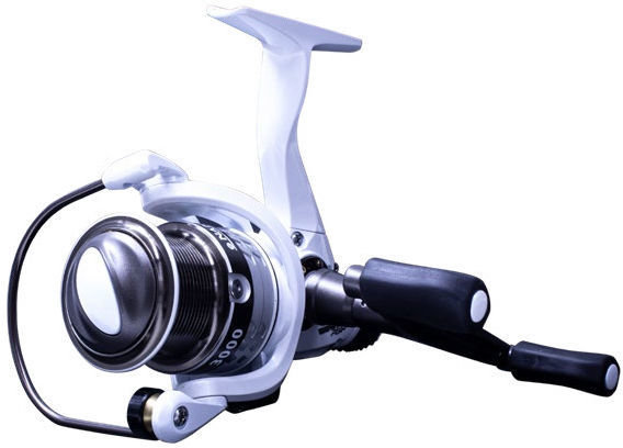 Катушка безынерционная Namazu White Fish WF3000, 4+1 подш., метал. шпуля + запасная графит. Шпуля